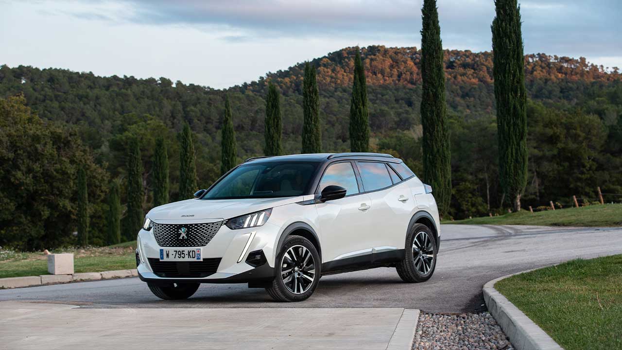 Peugeot e-2008 exterieur