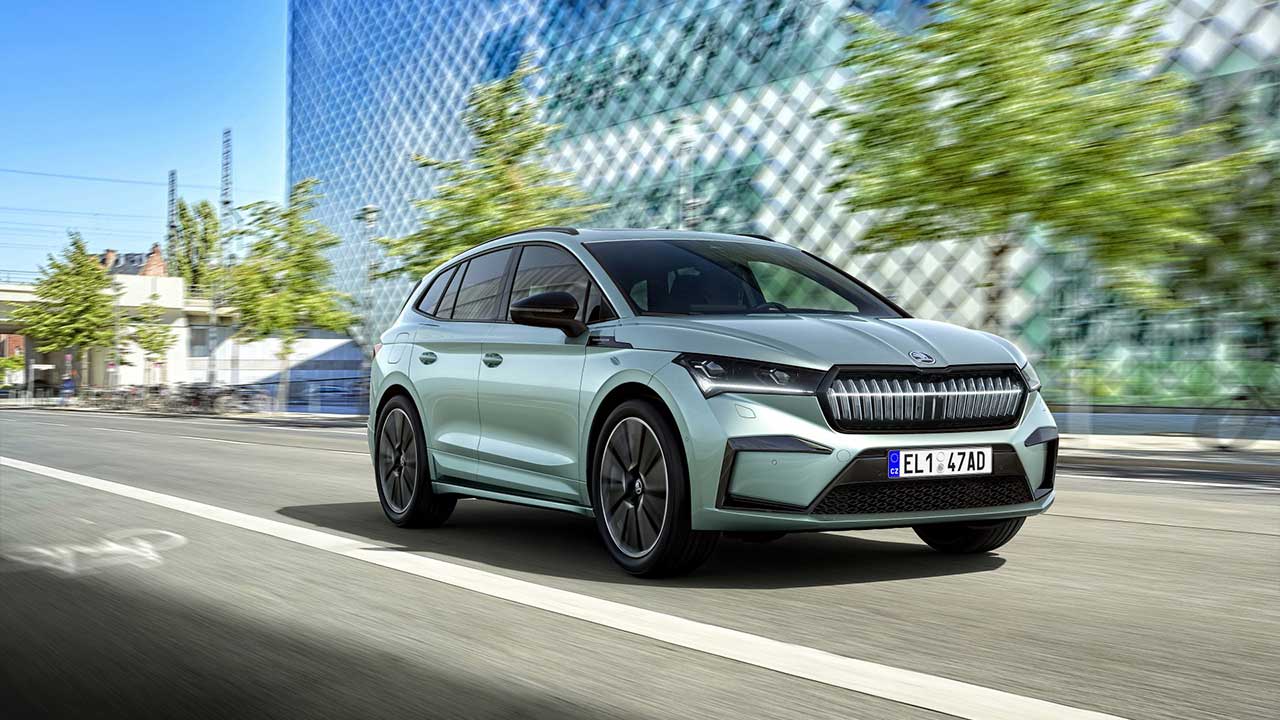 skoda-enyaq-iv-gallery-1