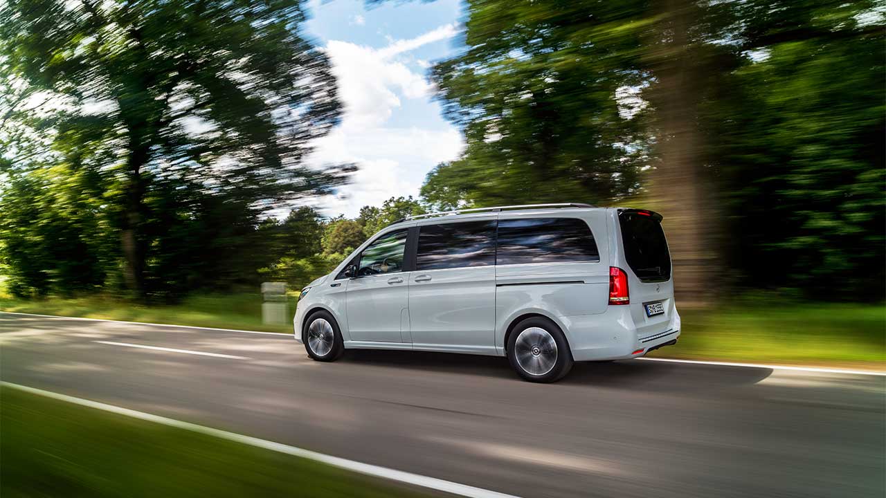 Mercedes-eqv-gallery-2